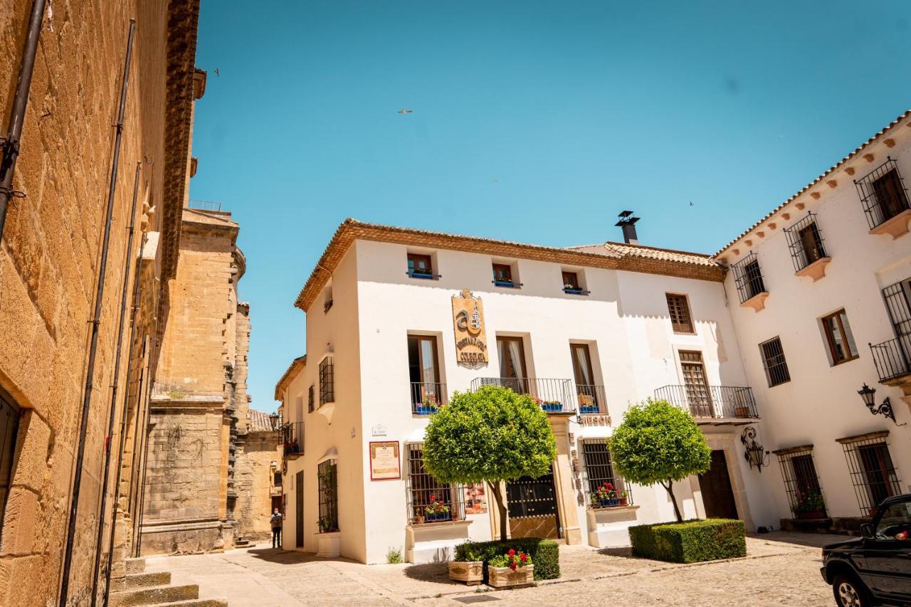 La Colegiata De Ronda Exterior foto
